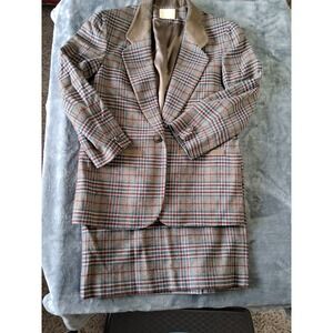 Pendleton Virgin Wool Blazer sz 8 Skirt sz 10 vtg 70's Suit Red Tan Plaid U.S.A.